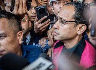 Apakah Nadiem “Di-Tom Lembong-kan?”
